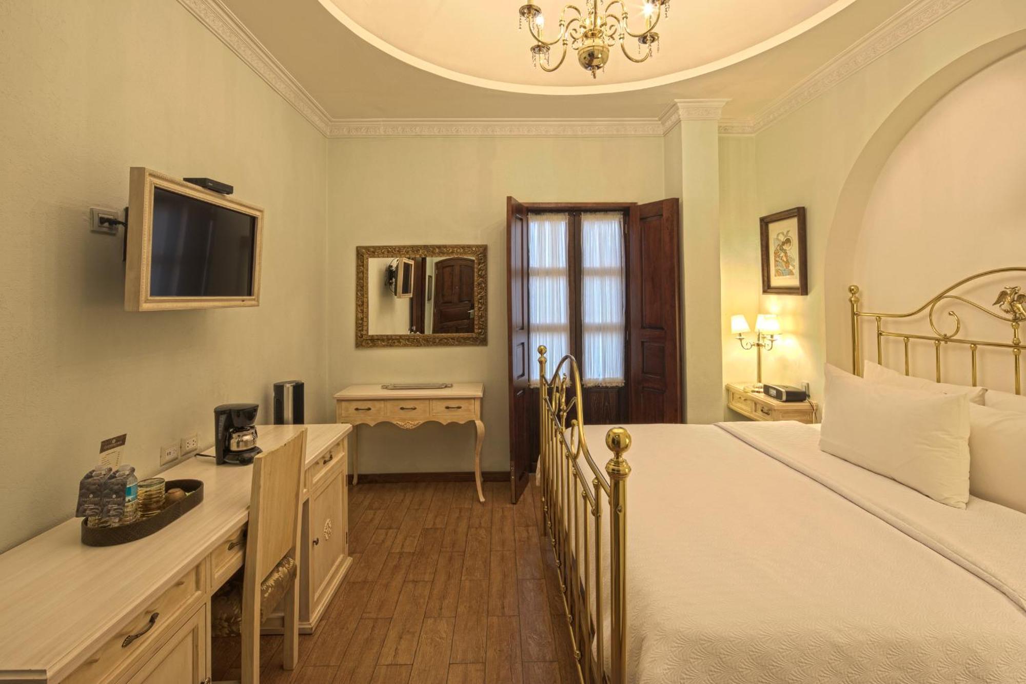 Отель Casona Maria Пуэбла Экстерьер фото